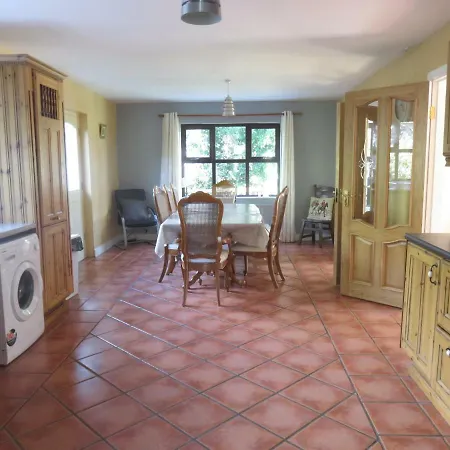 Bunkhouse - Farm * レターフラック